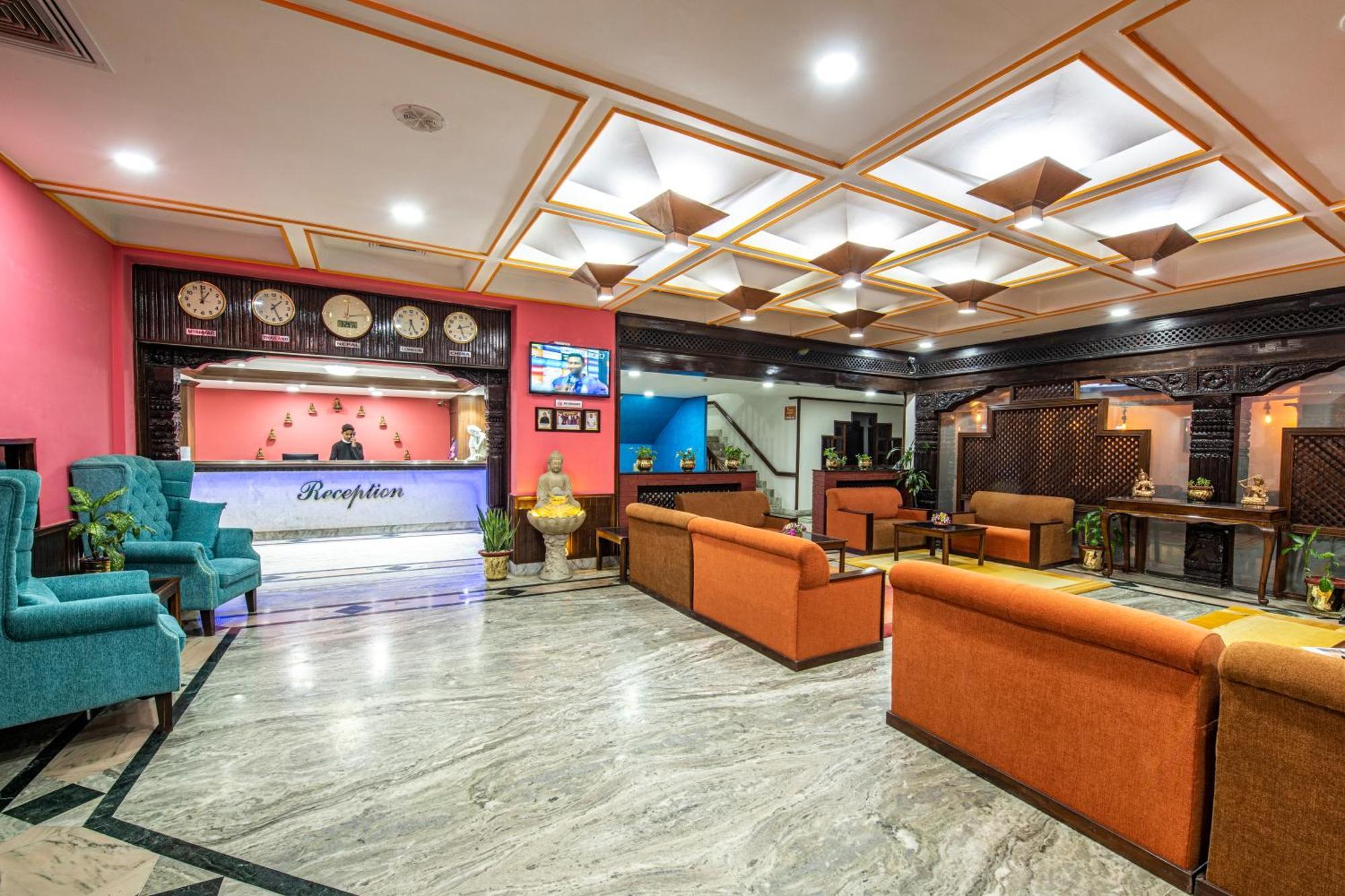 Hotel Nirvana By Luxury International Paklihwa Bagian luar foto