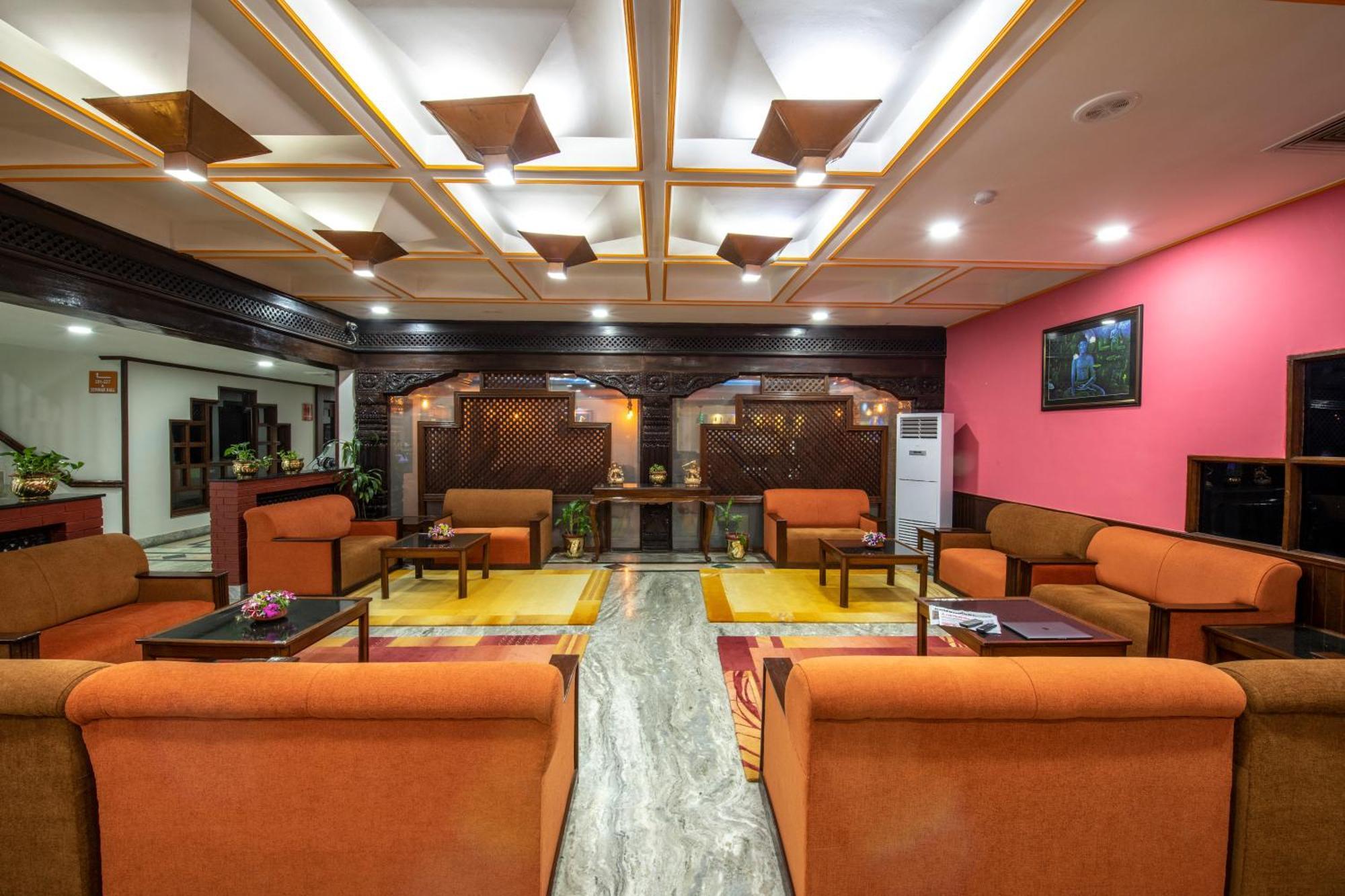 Hotel Nirvana By Luxury International Paklihwa Bagian luar foto